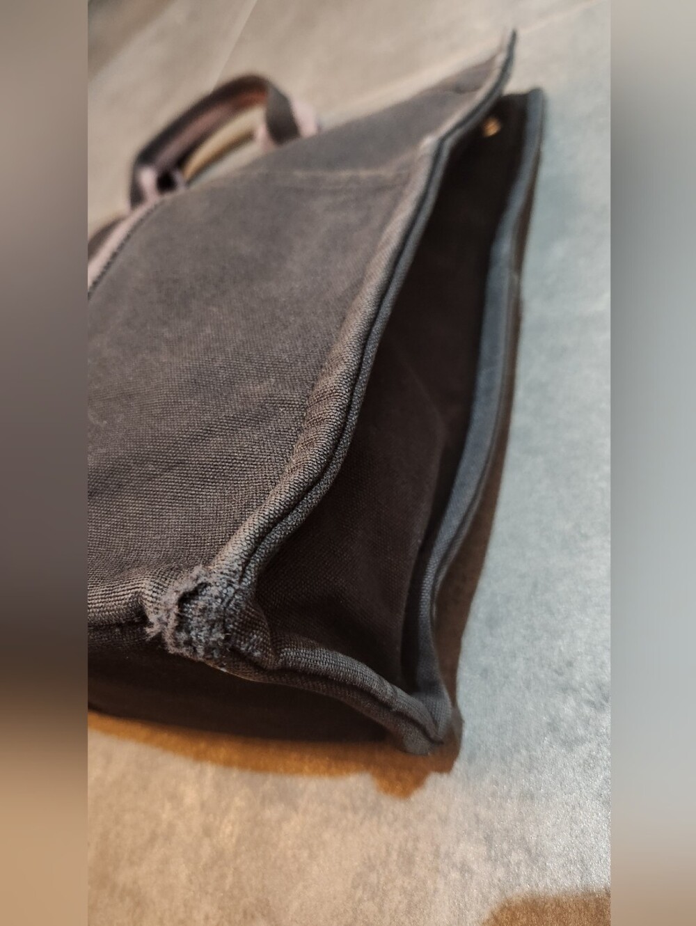 HERMES Large Gray Tote - Picture 6 of 11
